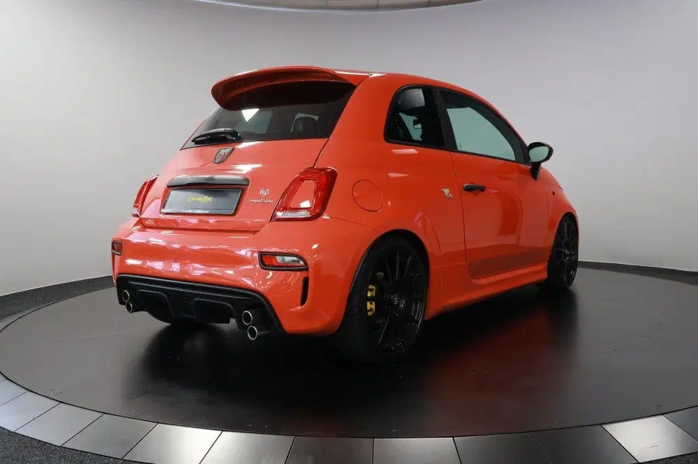 Abarth 695 695 Competizione 180pk Carbon schaalstoele uit 2023, foto 8