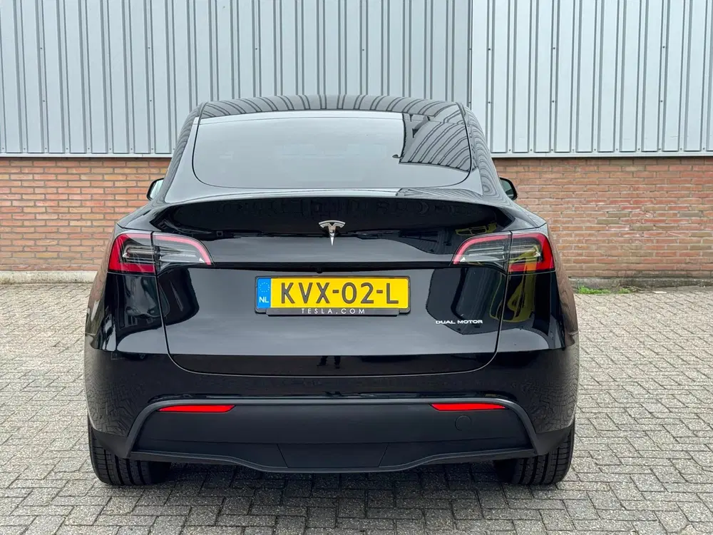 Tesla Model Y Long Range AWD 75kWh FSD uit 2023, foto 5