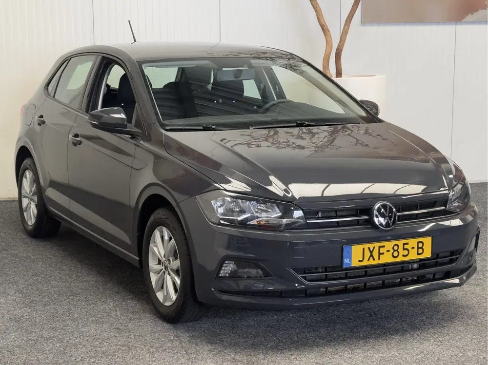 Volkswagen Polo 1.0 TSI COMFORTLINE ADAPTIVE CRUISE CONTRO uit 2021, foto 2