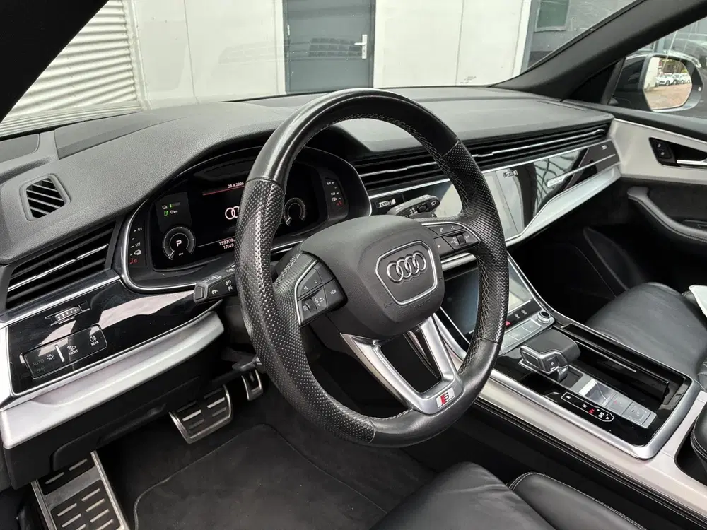 Audi Q8 60 TFSI e quattro Pro Line S Competition P uit 2022, foto 6