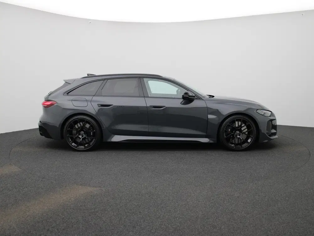 Audi RS5 quattro 639 PK uit 2026, foto 9
