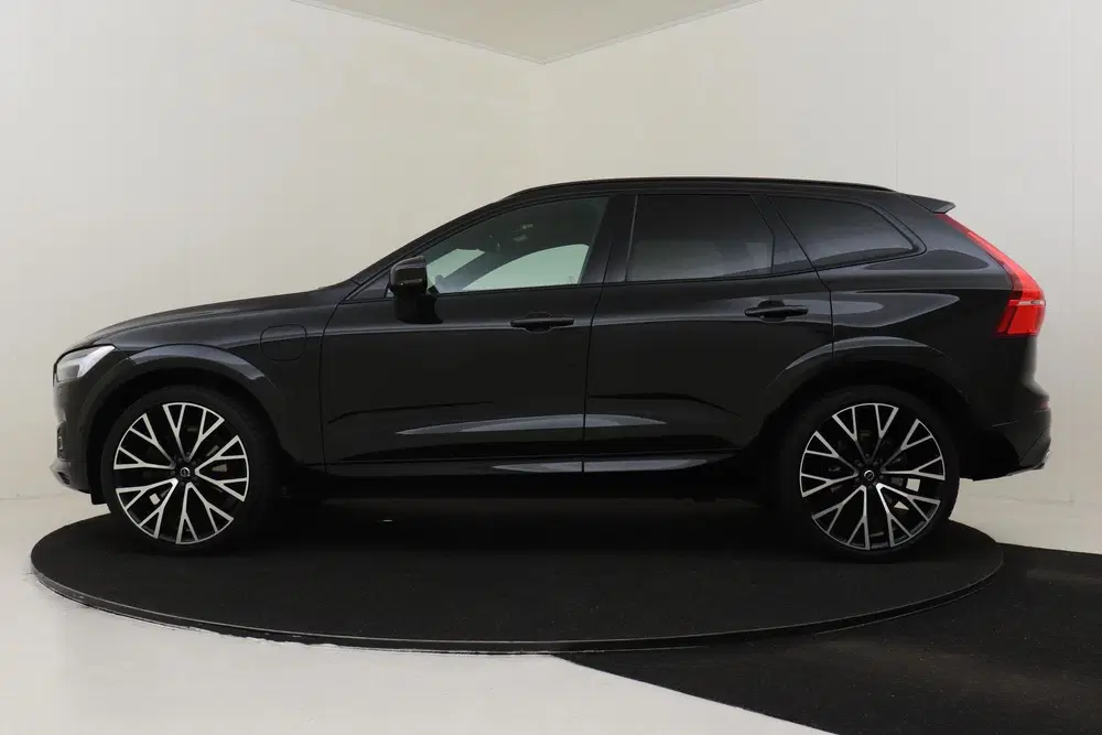 Volvo XC60 T6 RECHARGE AWD R-DESIGN -PANO.DAK uit 2021, foto 7