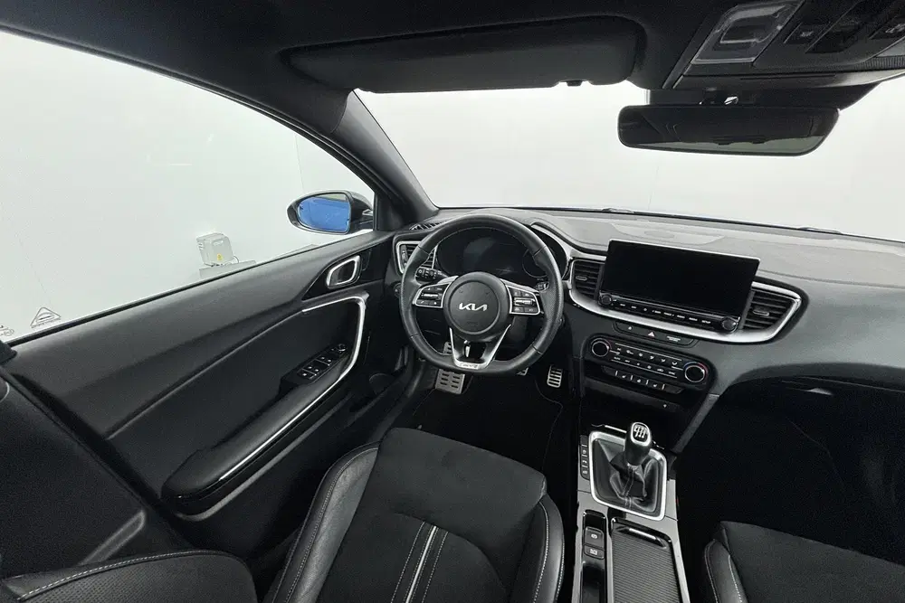 Kia XCeed 1.5 T-GDi GT-Line – sportief en modern ond uit 2024, foto 13