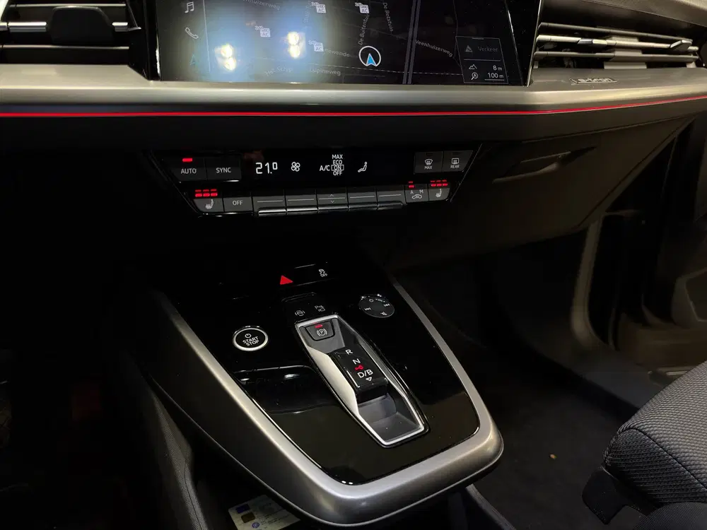 Audi Q4 e-tron 40 Launch Advanced Plus 77kWh uit 2022, foto 12