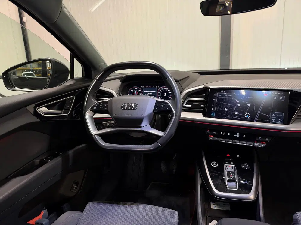 Audi Q4 e-tron 40 Launch Advanced Plus 77kWh uit 2022, foto 3