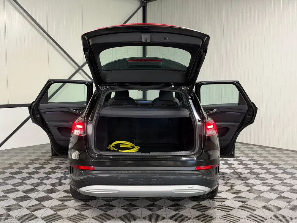 Audi Q4 e-tron 40 Launch Advanced Plus 77kWh uit 2022, foto 6