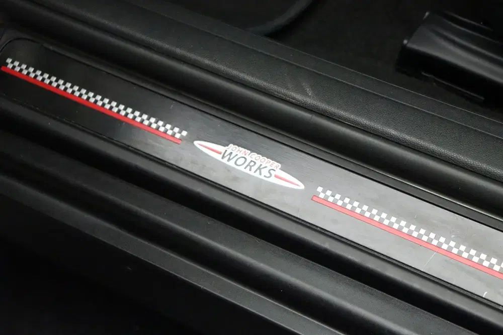 Mini Clubman JCW ALL4 Automaat uit 2021, foto 10