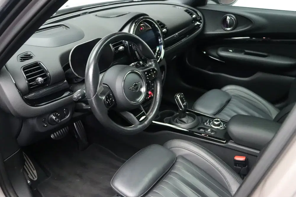 Mini Clubman JCW ALL4 Automaat uit 2021, foto 8