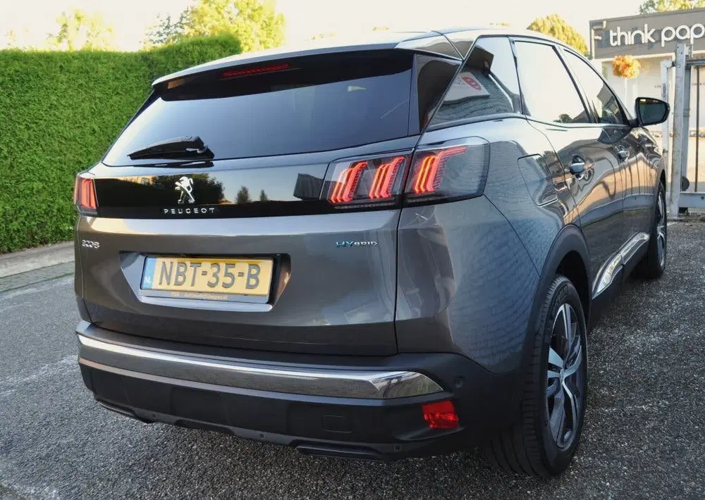 Peugeot 3008 1.6 HYbrid All P.Bns uit 2023, foto 4