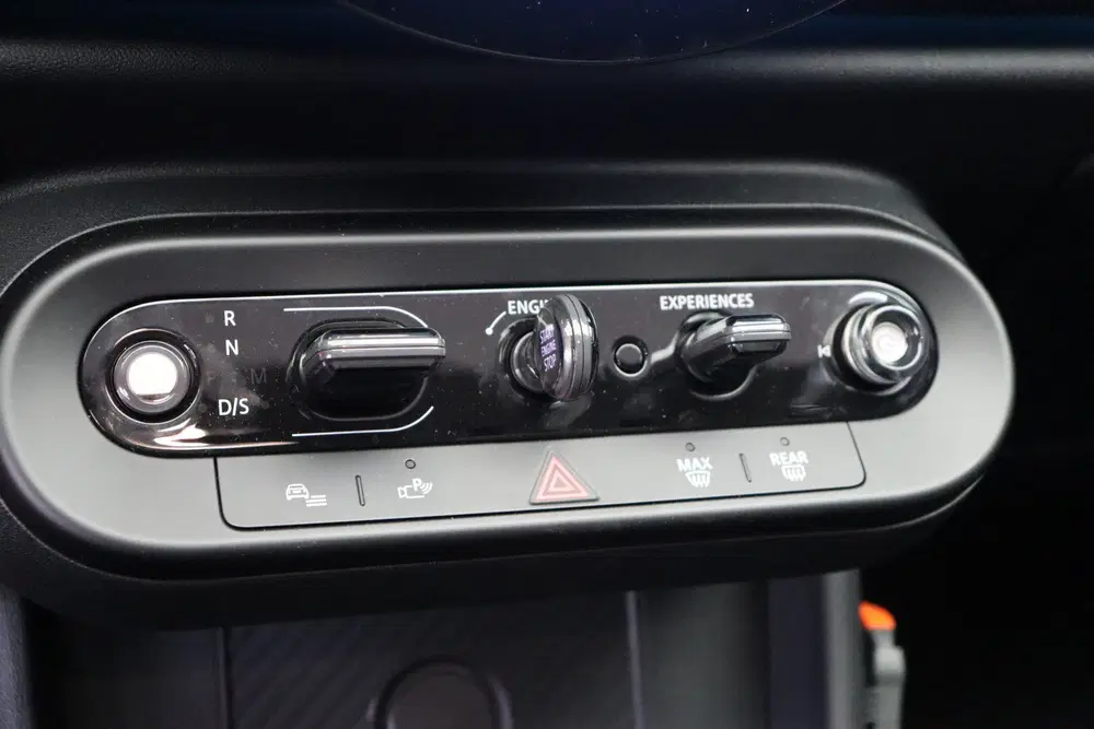 Mini Cabrio Cooper C Automaat uit 2026, foto 14