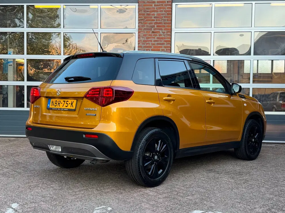 Suzuki Vitara 1.4 Boosterjet Select Smart Hybrid uit 2022, foto 3