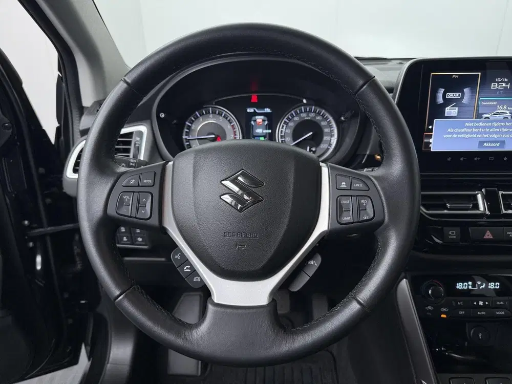 Suzuki S-Cross 1.4 Boosterjet Style Smart Hybrid uit 2022, foto 11