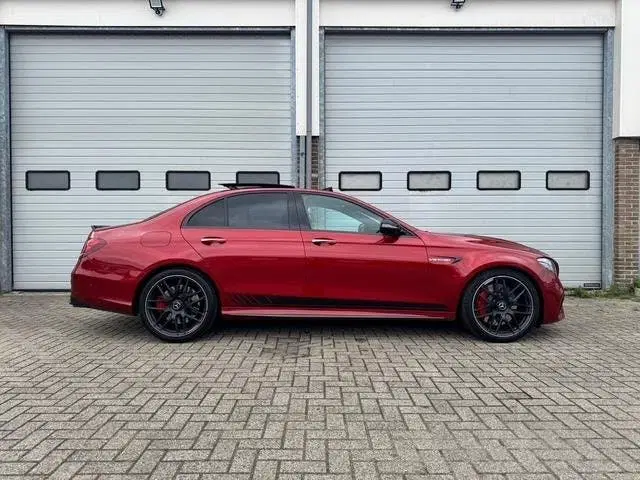Mercedes-Benz E-Klasse AMG E63 S 4MATIC+ 612PK Carbon Pano K uit 2019, foto 4