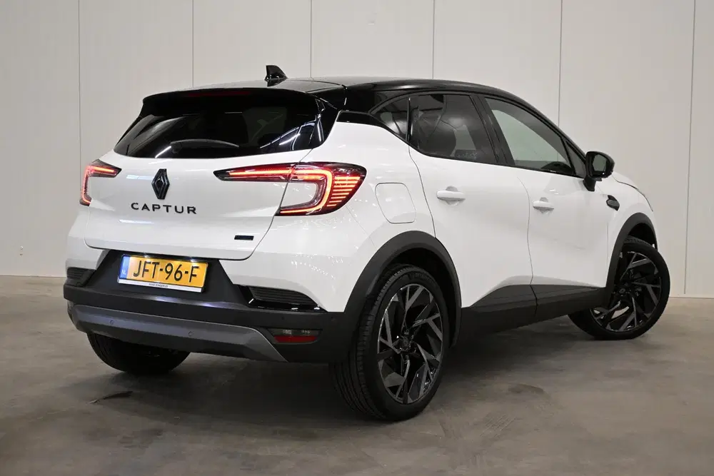 Renault Captur E-Tech full hybrid 145 esprit Alpine uit 2025, foto 3