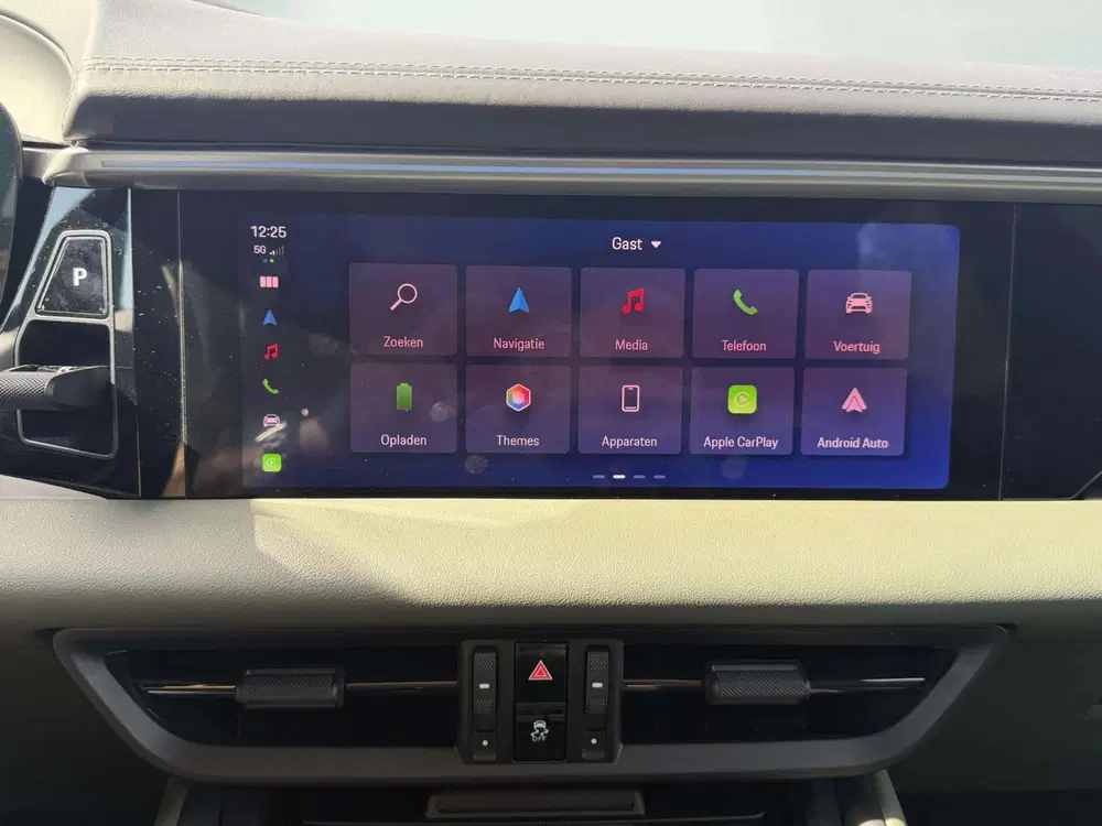 Porsche Macan 4 100 kWh uit 2024, foto 15