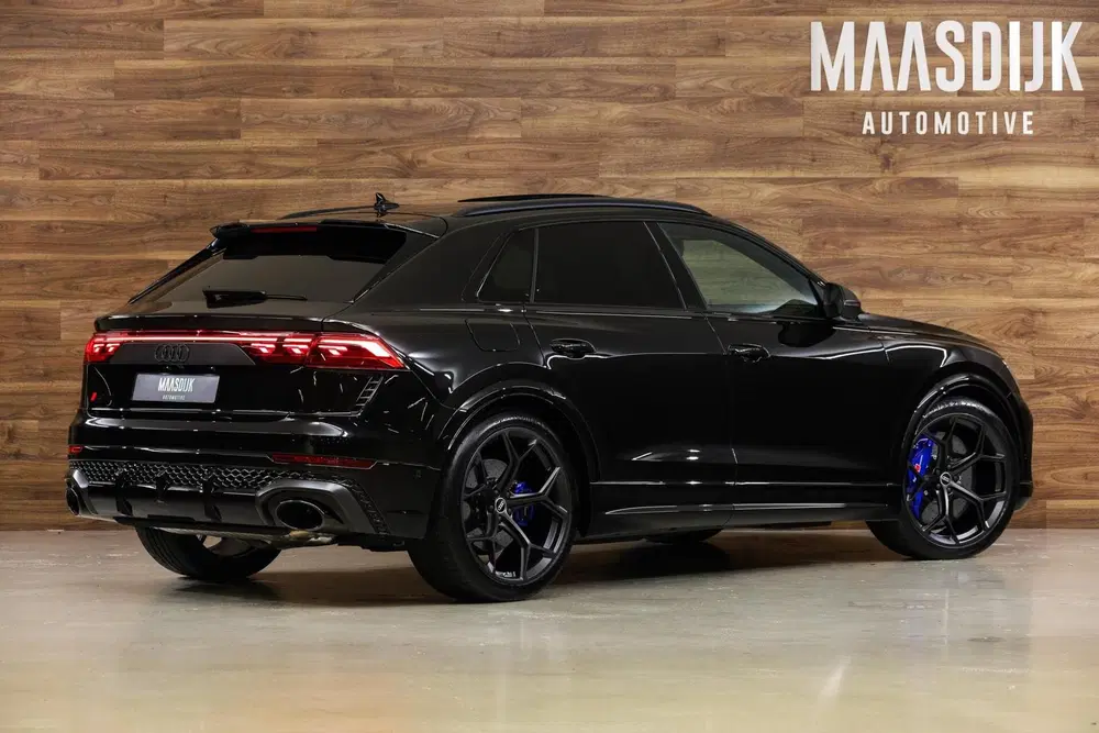 Audi RS Q8 Quattro Performance uit 2025, foto 10