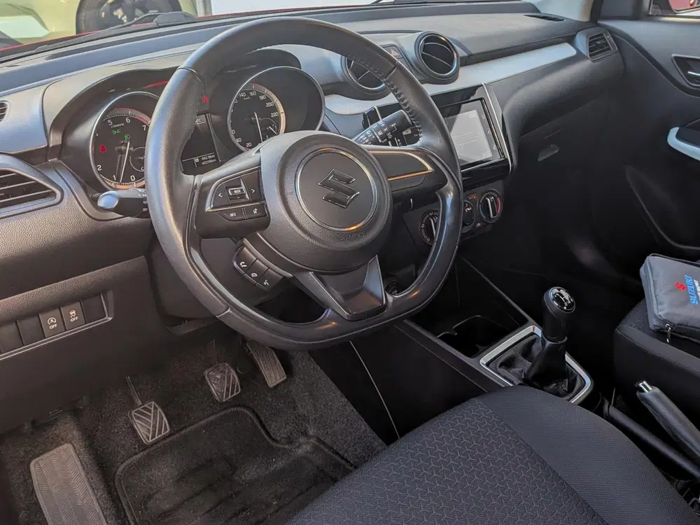 Suzuki Swift 1.2 Select Smart Hybrid All-Seasons uit 2020, foto 13