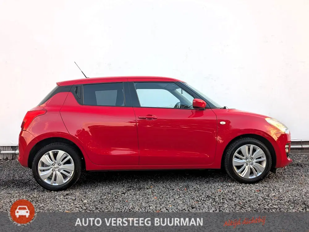 Suzuki Swift 1.2 Select Smart Hybrid All-Seasons uit 2020, foto 2
