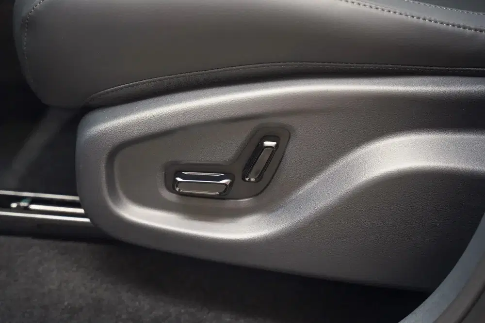 Geely Starray EM-i Starray EM-i Pro [ 360 camera 83km bereik uit 2026, foto 10