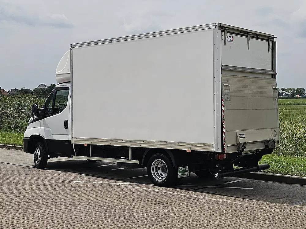 Iveco Daily 35C16 bakwagen laadklep uit 2022, foto 6
