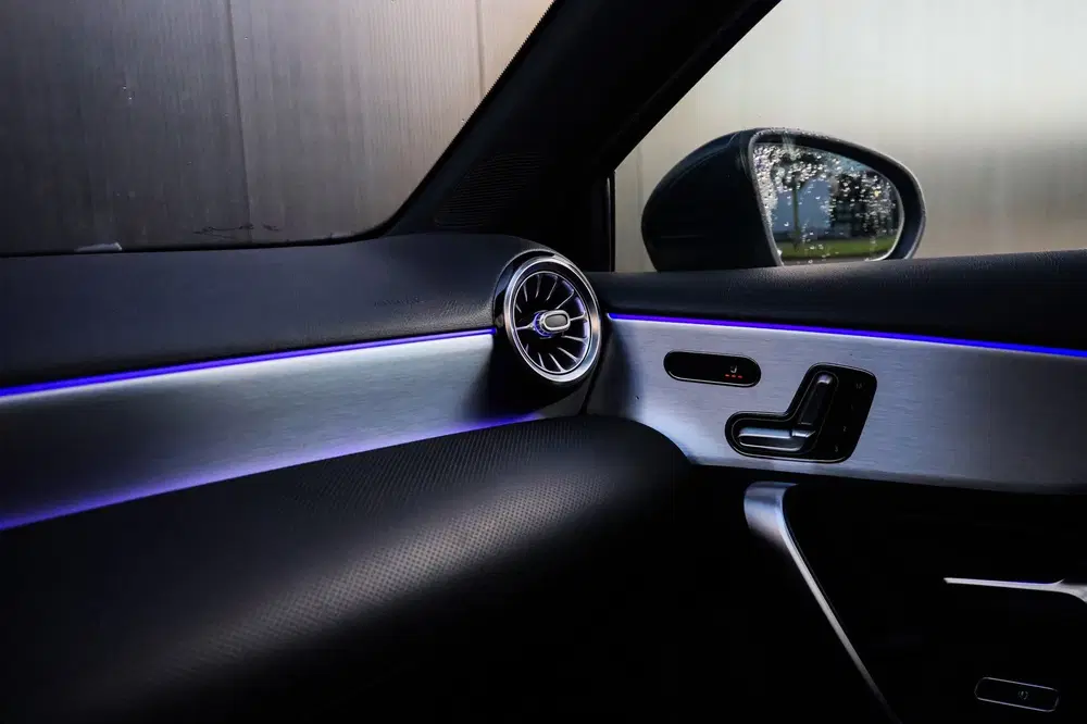 Mercedes-Benz A-Klasse 200 AMG uit 2019, foto 14