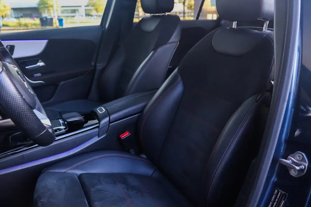 Mercedes-Benz A-Klasse 200 AMG uit 2019, foto 15