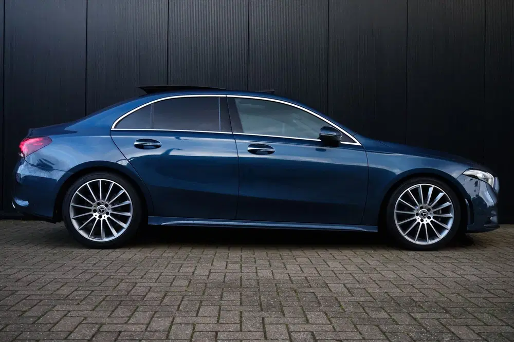 Mercedes-Benz A-Klasse 200 AMG uit 2019, foto 5