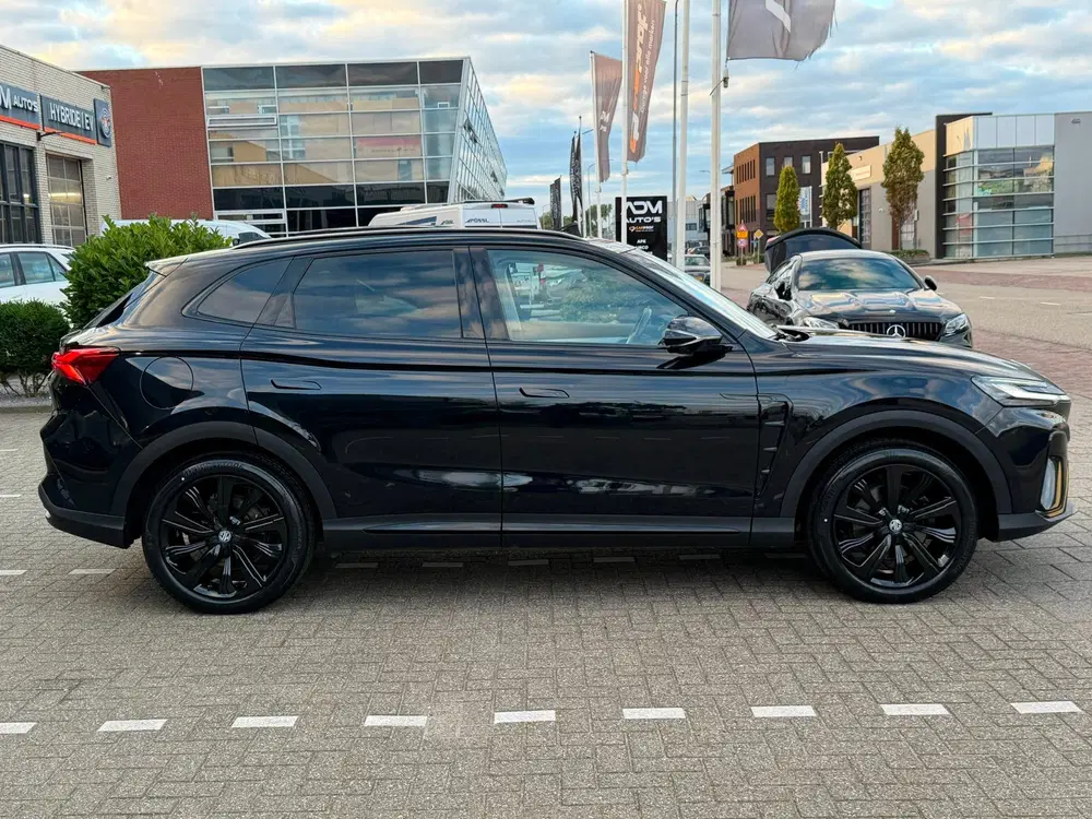 MG Marvel R AWD Performance 70 kWh l Trekhaak l BOSE l uit 2022, foto 13