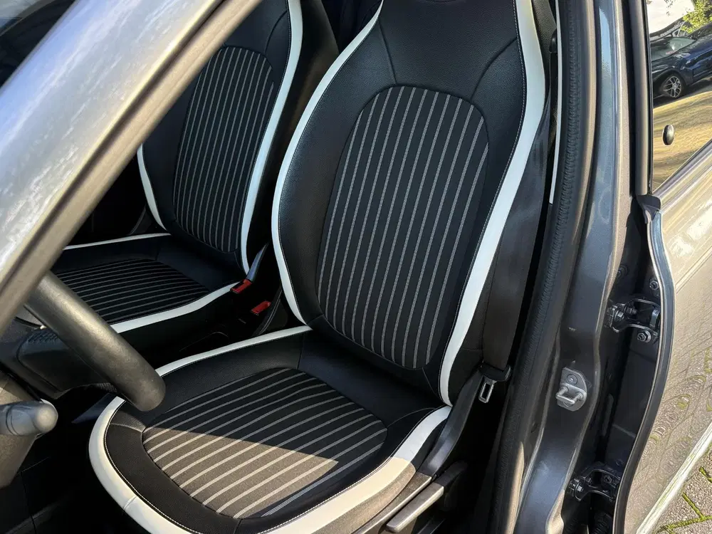 Renault Twingo 0.9 TCe Intens AUTOMAAT uit 2019, foto 12