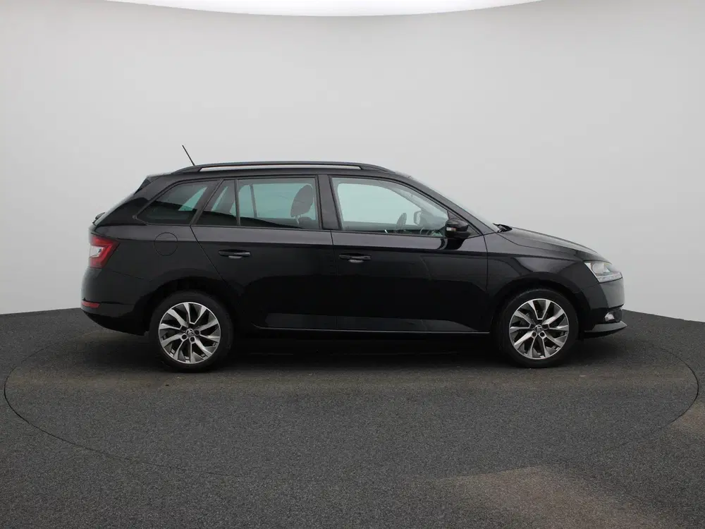 Skoda Fabia 1.0 TSI Business Edition uit 2022, foto 6