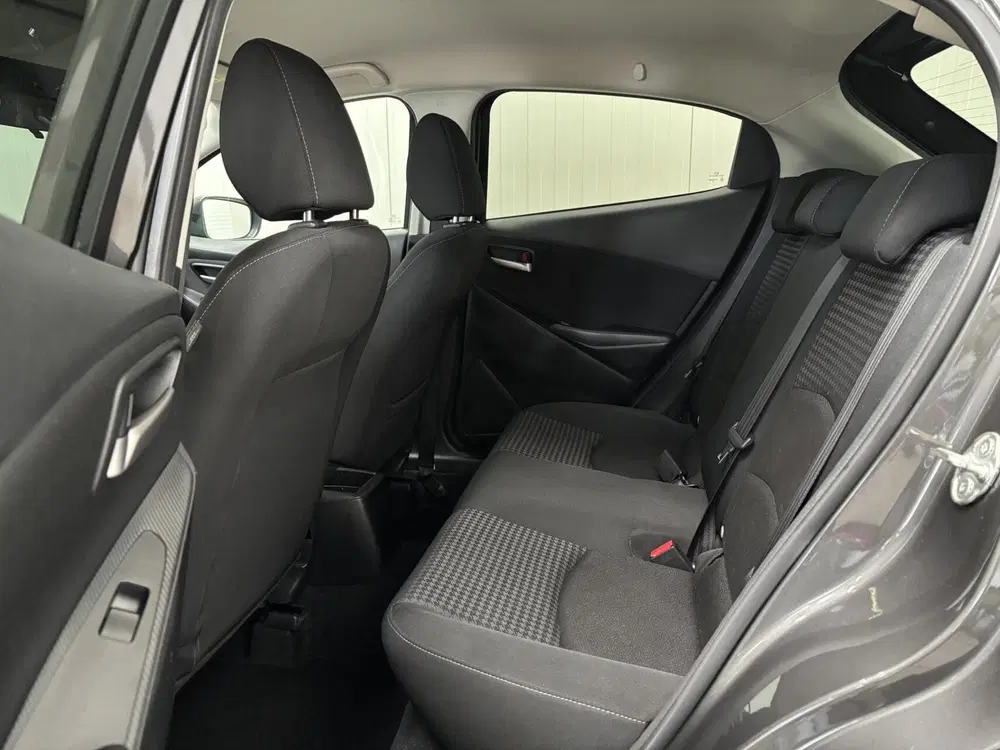 Mazda 2 1.5 Skyactiv-G Sport Selected uit 2019, foto 6
