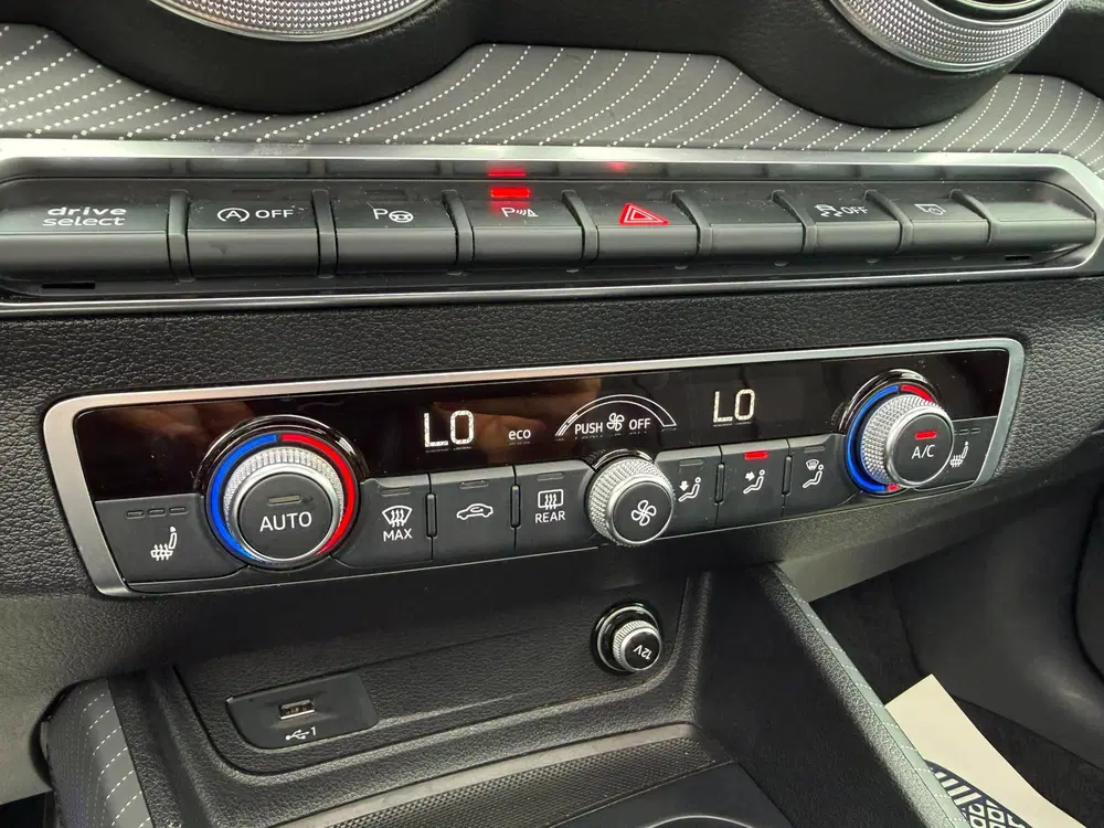 Audi Q2 35 TFSI S Edition l PANO l SFEERVERL. l AC uit 2021, foto 6