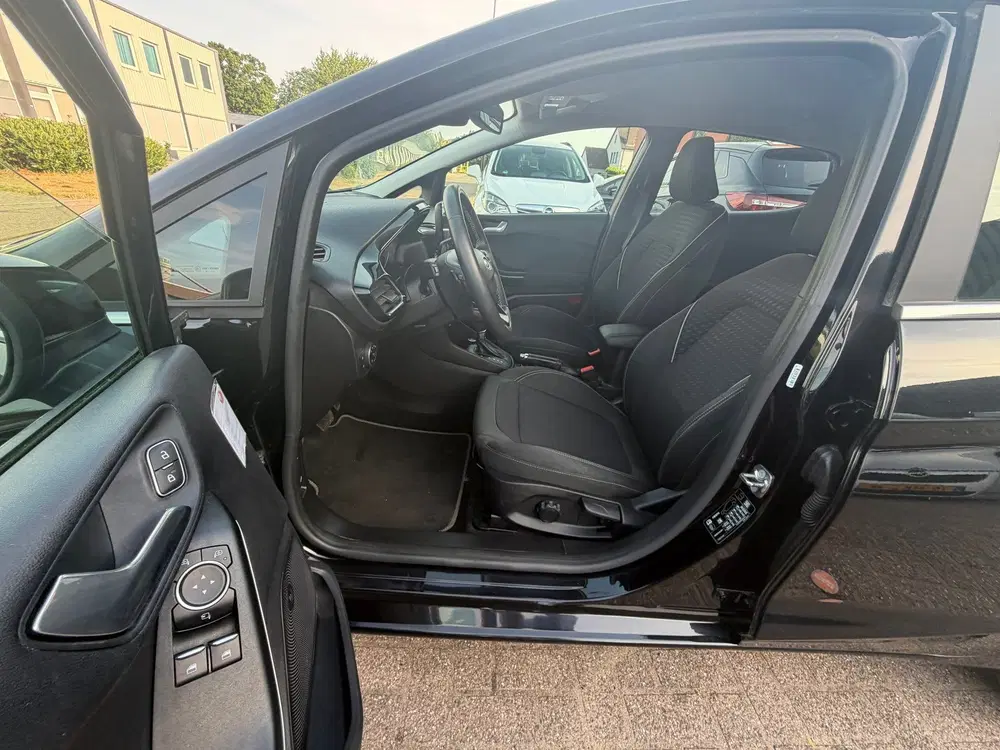 Ford Fiesta 1.0 EcoBoost Titanium AUTOMAAT NL AUTO NAP uit 2019, foto 4