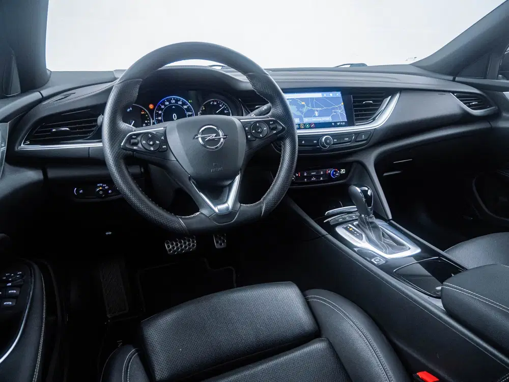 Opel Insignia Sport 2.0 Turbo Ultimate 'Automaat' HUD uit 2021, foto 15