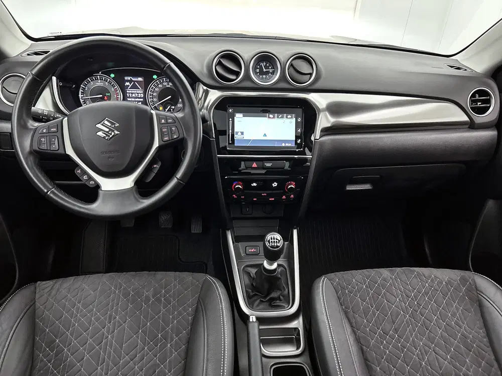 Suzuki Vitara 1.4 Boosterjet Style Smart Hybrid uit 2023, foto 5