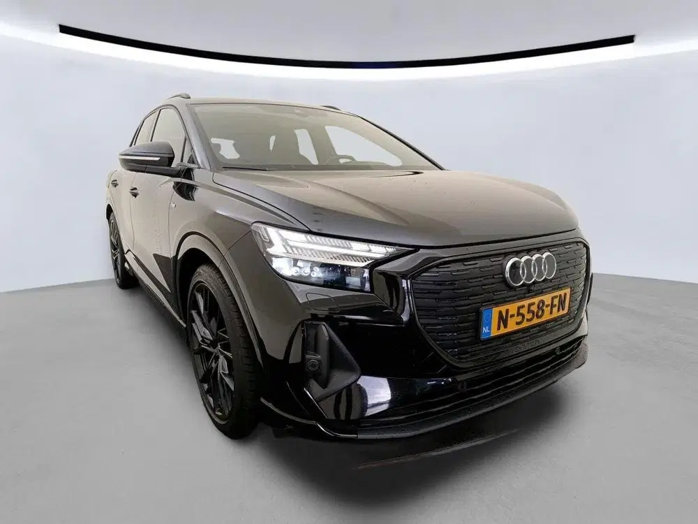 Audi Q4 e-tron 40 SOH 92% 204pk S-Line Competition Origin uit 2021, foto 2