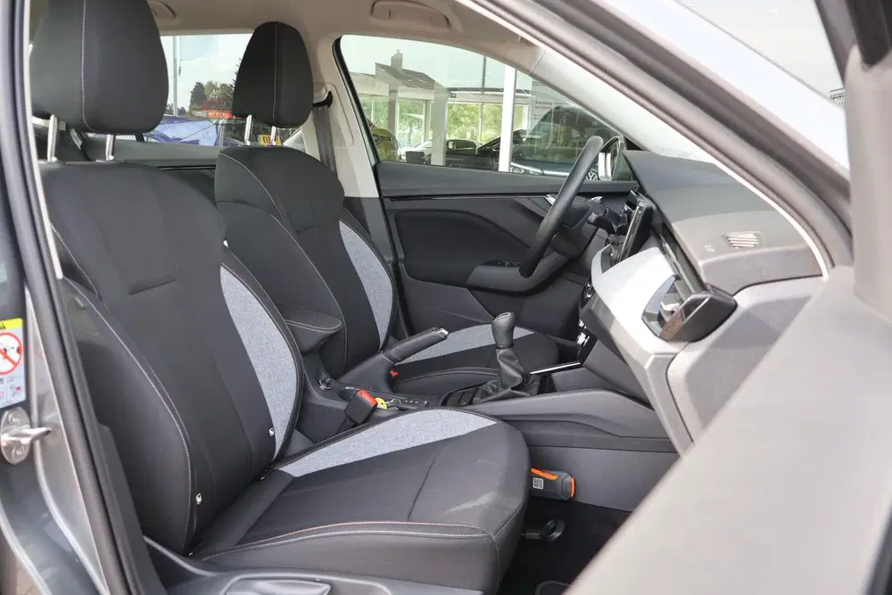 Skoda Kamiq 1.0 TSI 115pk Selection uit 2025, foto 4
