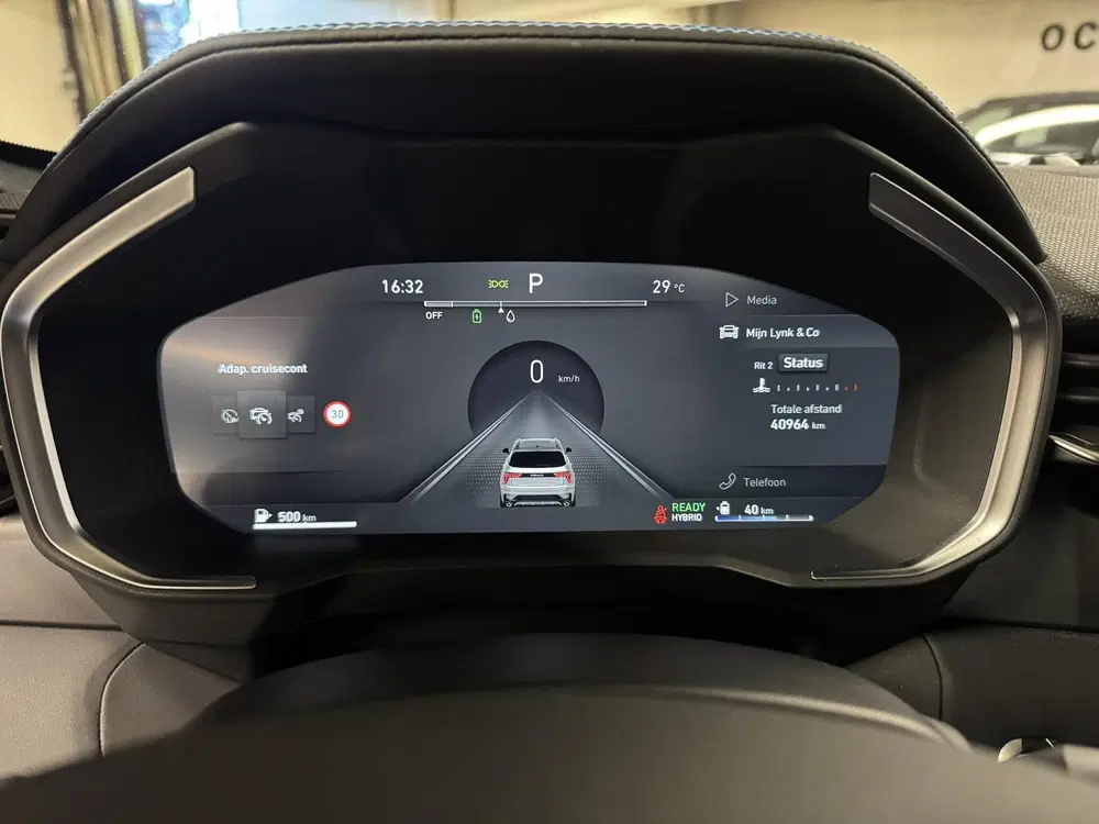 Lynk & Co 01 1.5 uit 2023, foto 15
