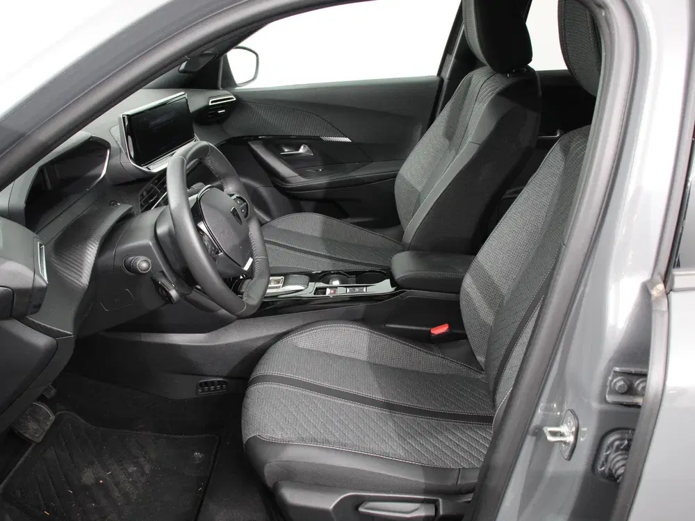 Peugeot 2008 EV Allure 50 kWh Navigatie Apple Carplay uit 2025, foto 14