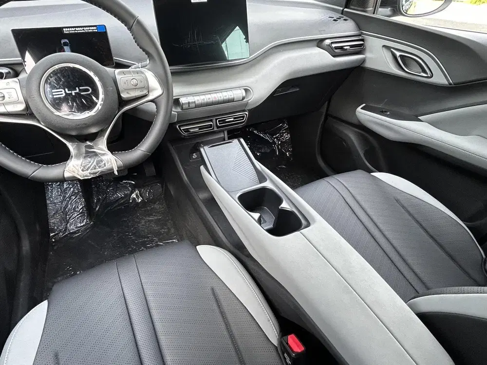 BYD Dolphin Surf Active 30 kWh NIEUW DIRECT RIJDEN I NAVI + uit 2025, foto 14