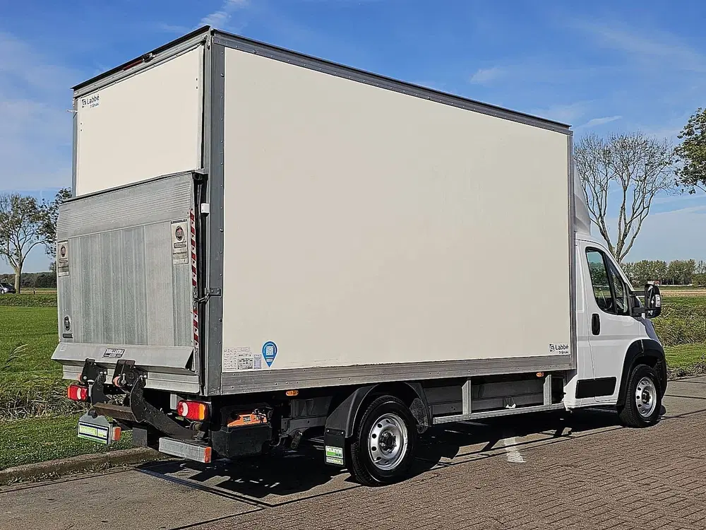 Fiat Ducato 2.2 mjt 140 l3 laadklep uit 2023, foto 3
