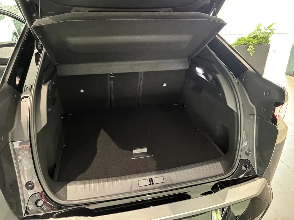 Peugeot 3008 GT Exclusive 210 73 kWh Volledig leder int uit 2026, foto 12