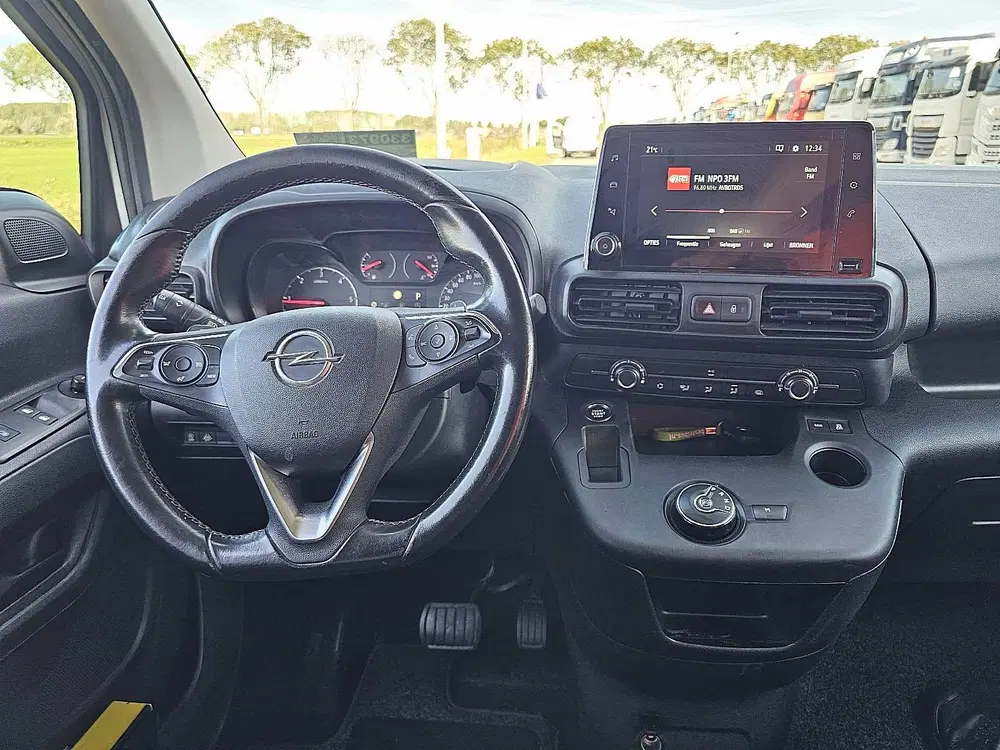 Opel Combo 1.5 l1 navi automaat ac uit 2019, foto 8