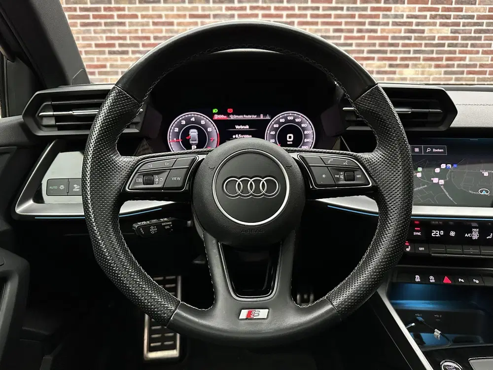 Audi A3 35 TFSI S-Line uit 2024, foto 13