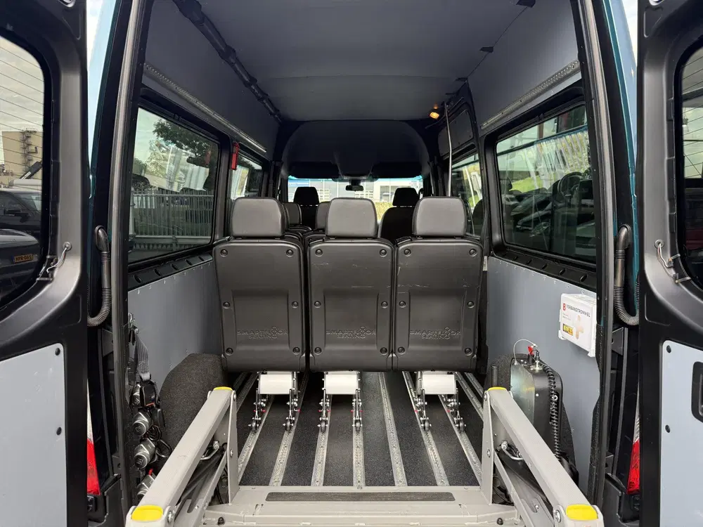 Mercedes-Benz Sprinter uit 2020, foto 3
