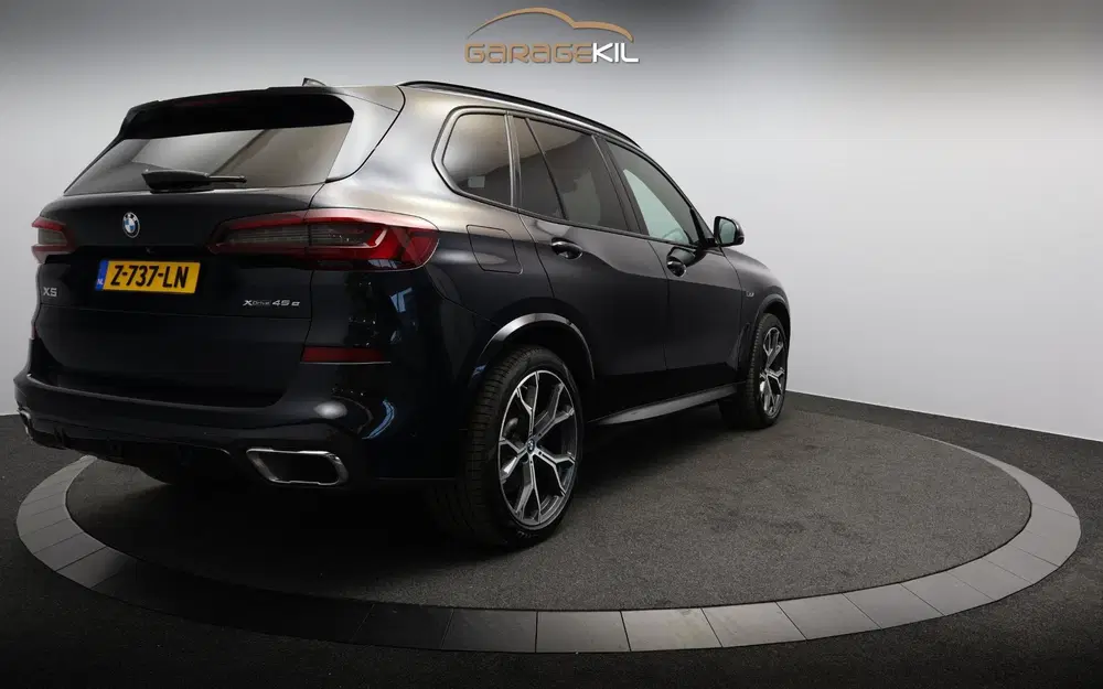 BMW X5 xDrive45e High Executive M-Sport uit 2022, foto 11