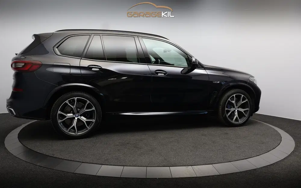 BMW X5 xDrive45e High Executive M-Sport uit 2022, foto 9