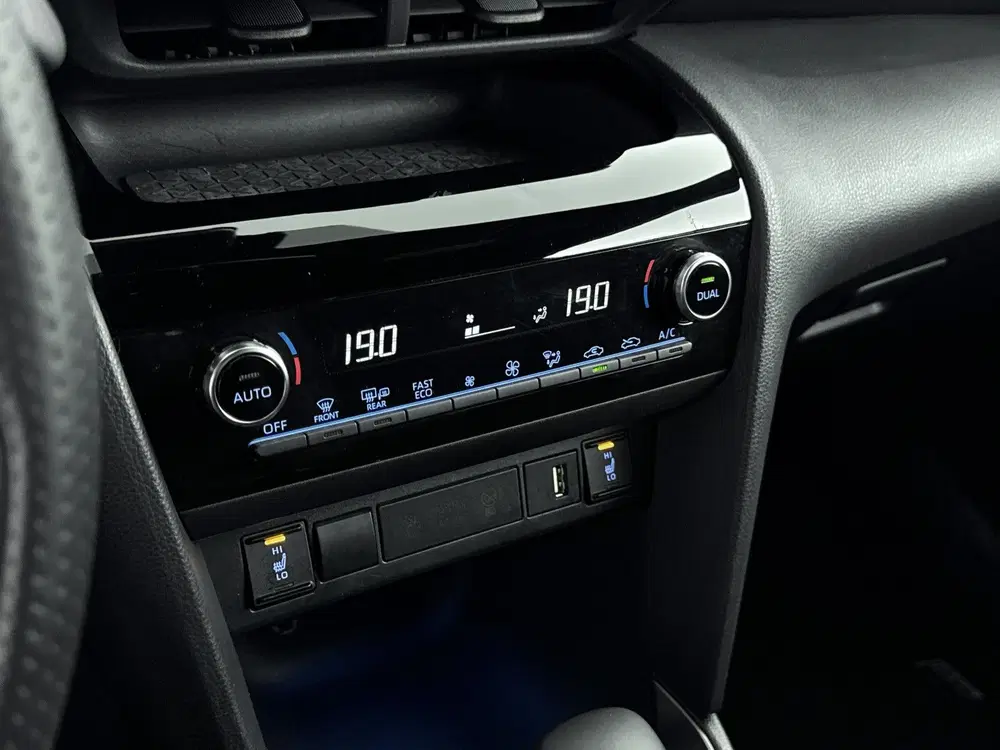 Toyota Yaris Cross 1.5 Hybrid 115 GR-Sport uit 2024, foto 12