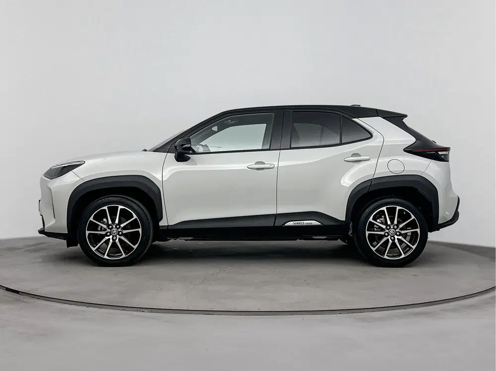 Toyota Yaris Cross 1.5 Hybrid 115 GR-Sport uit 2024, foto 3