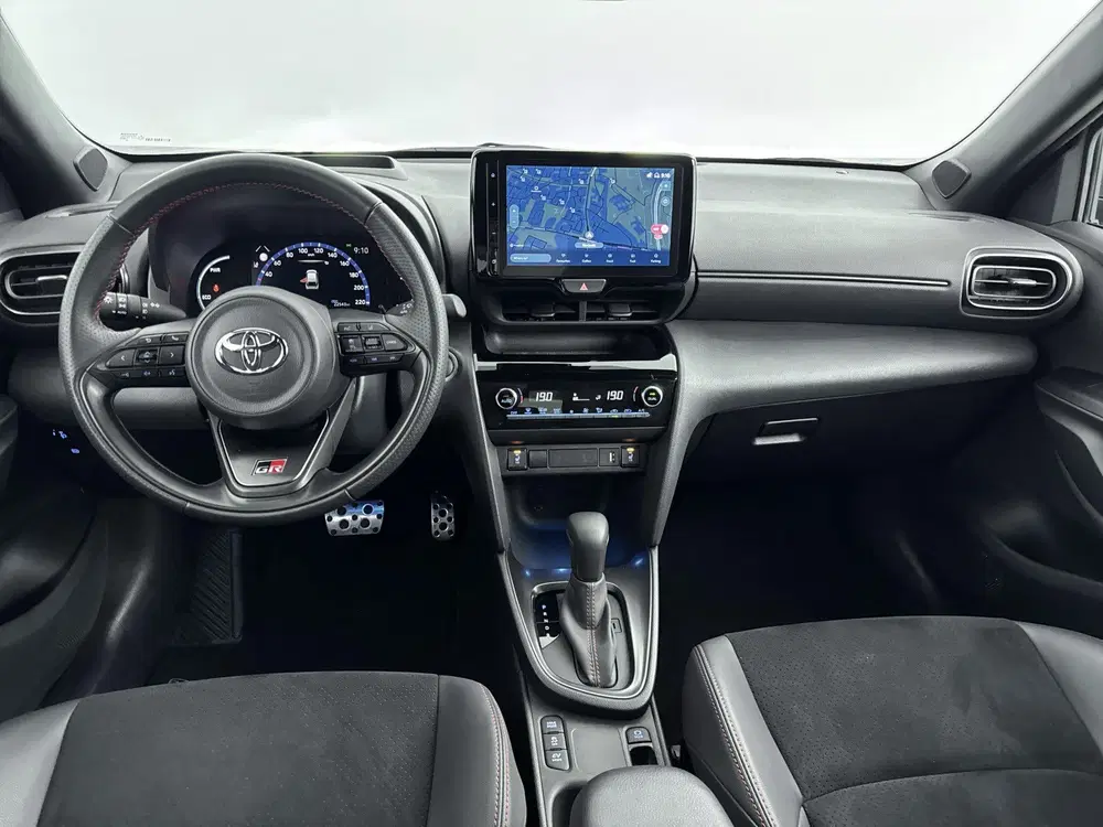 Toyota Yaris Cross 1.5 Hybrid 115 GR-Sport uit 2024, foto 4